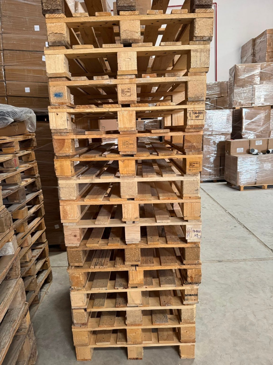 Used & Reconditioned Pallets